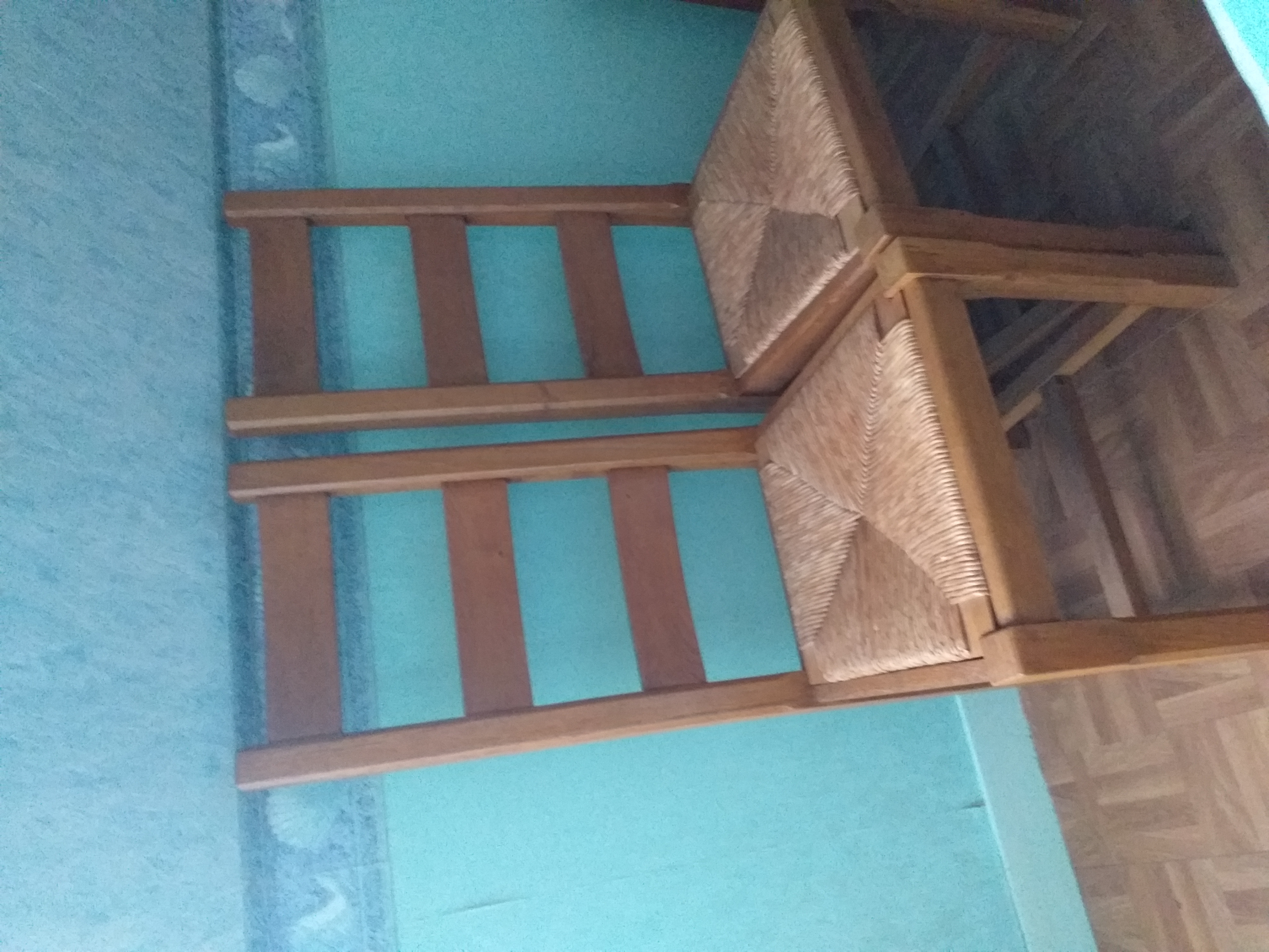 2 chaises bois massif 30 Ass�-le-B�renger (53)