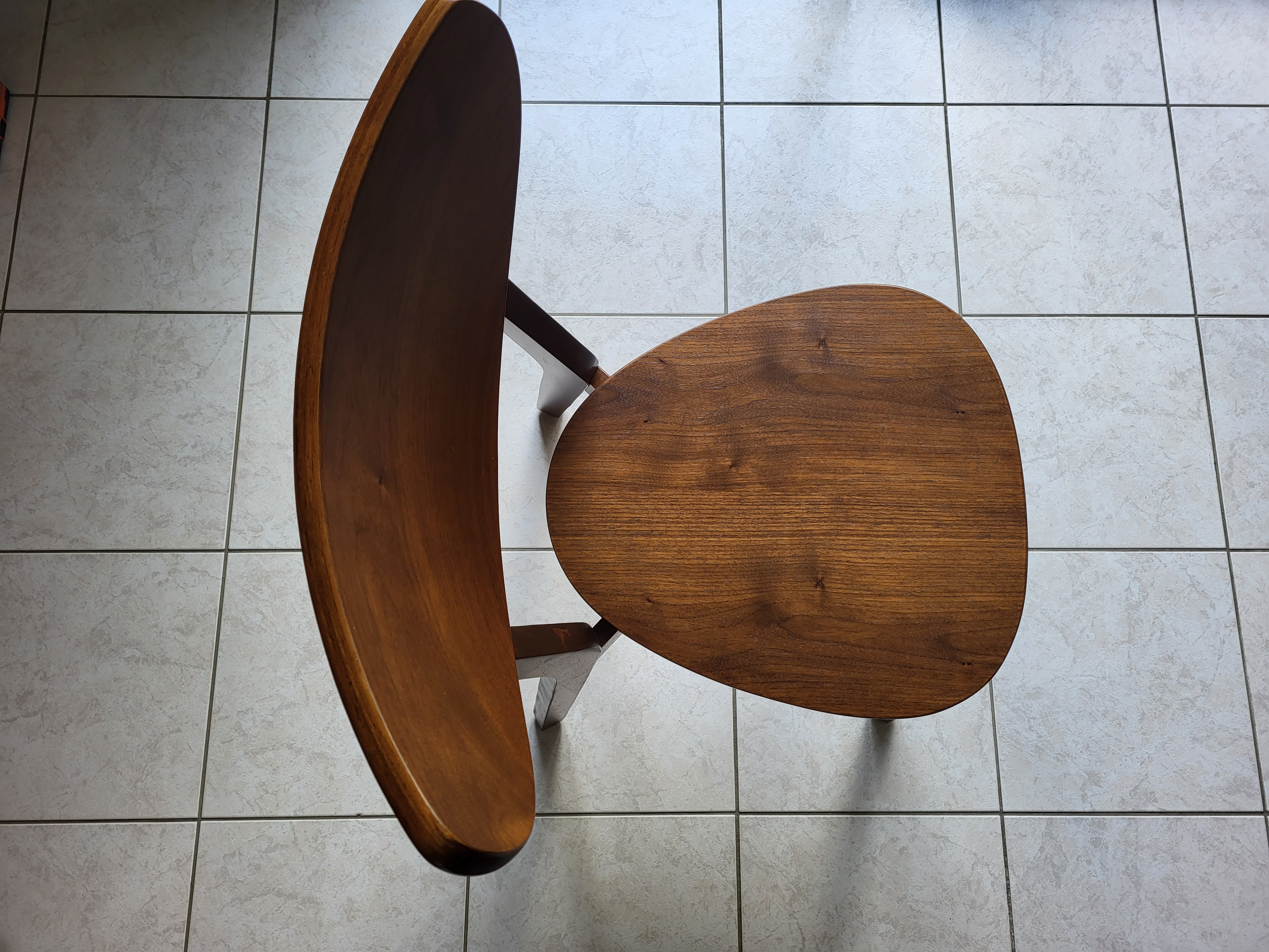 6 chaises bois mod�le LEENA de MILIBOO
0 Cestas (33)