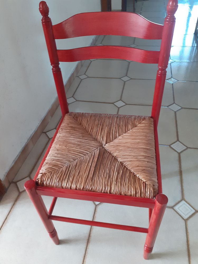 CHAISES en BOIS et PAILLE 10 Lyon 8 (69)