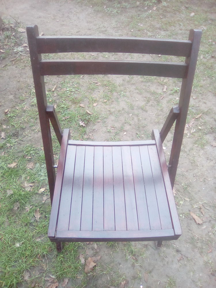 2 chaises en bois pliables 10 Beauchamp (95)
