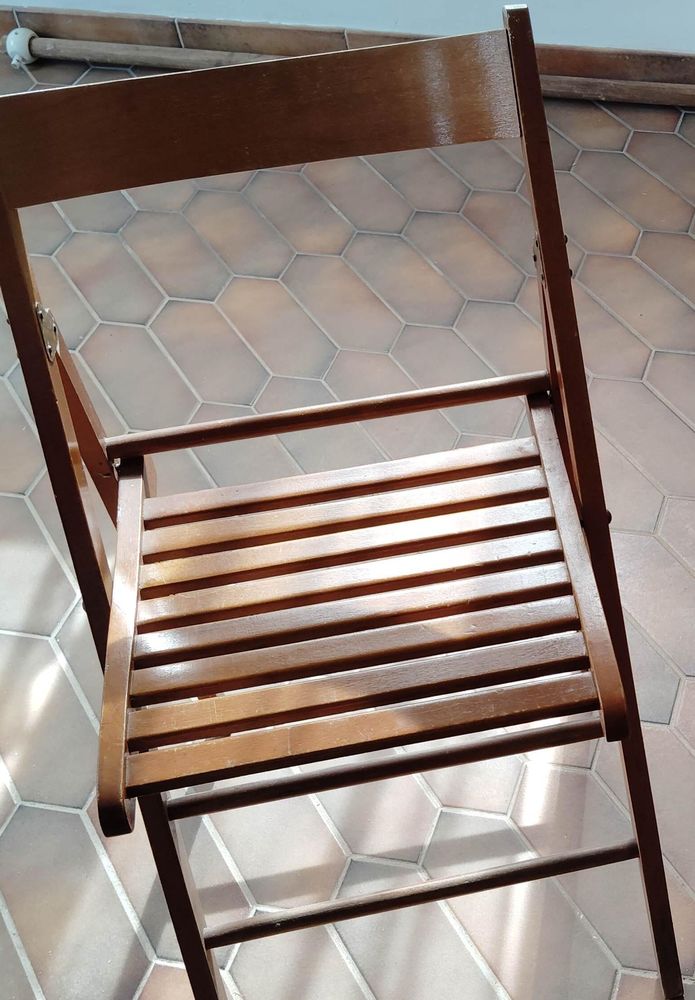 chaises bois pliantes d'int�rieur ou d'ext�rieur  la paire 20 Pontoise (95)