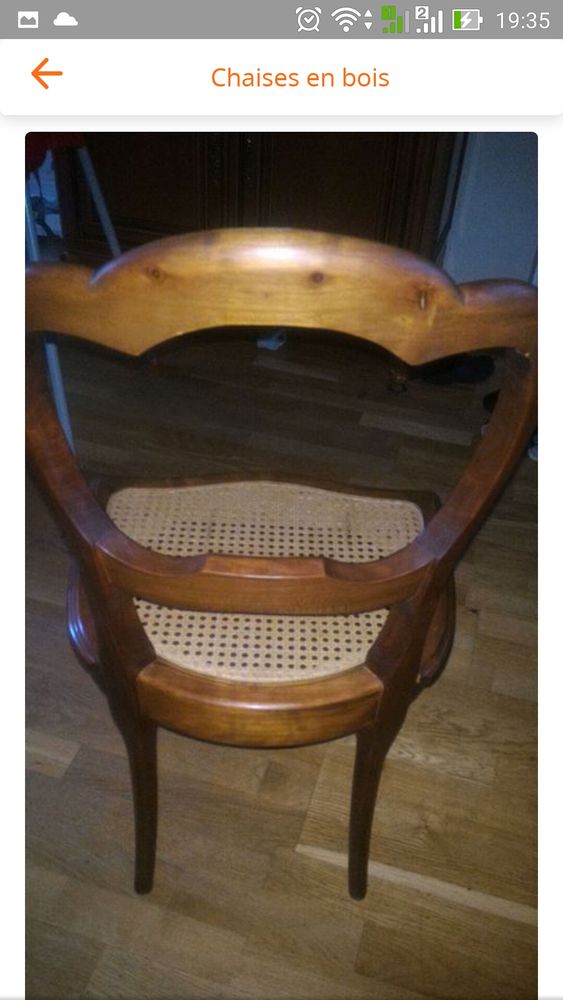 Chaises en bois 30 Paris 10 (75)