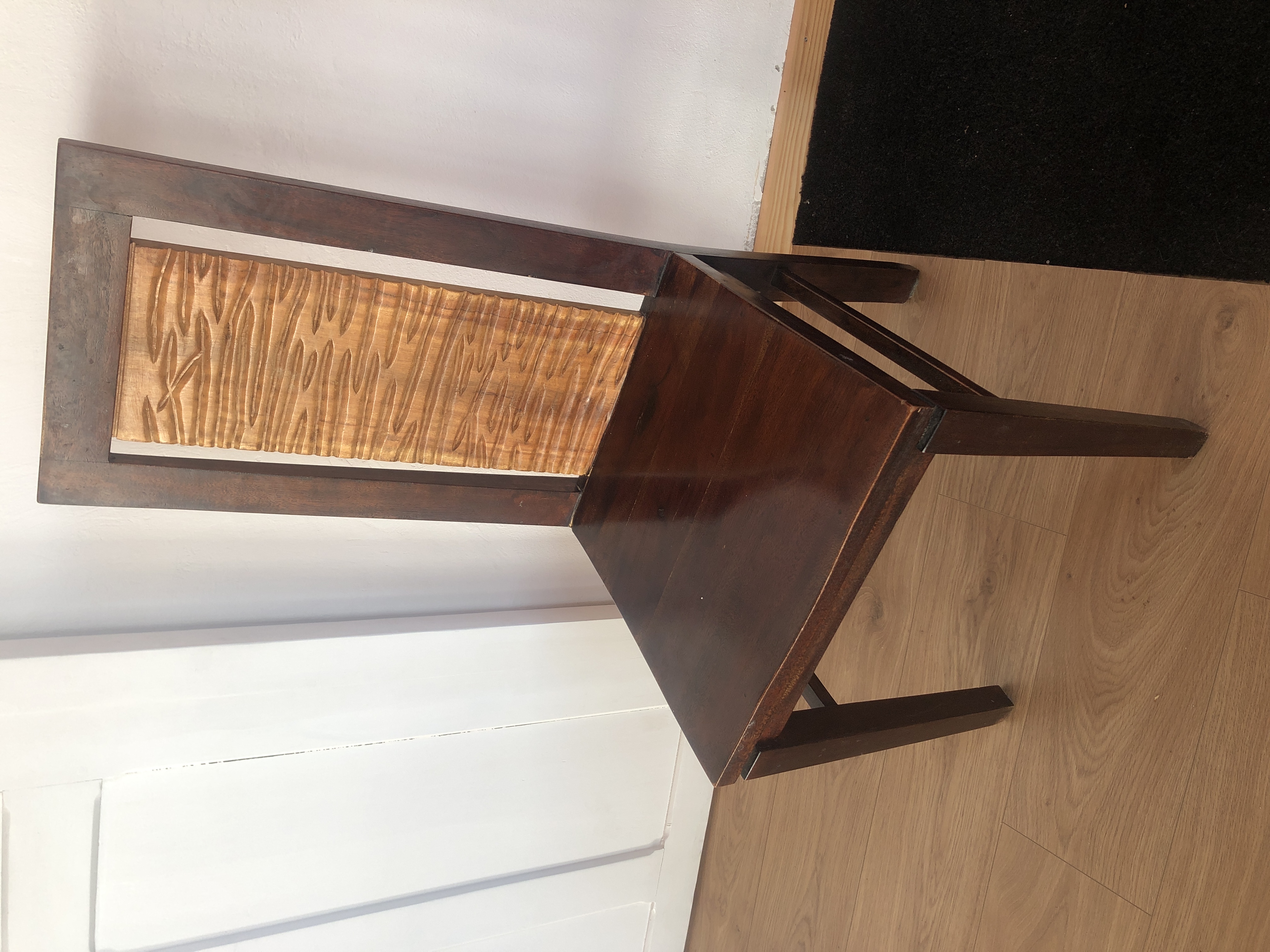 Chaises en bois 100 Uhart-Mixe (64)