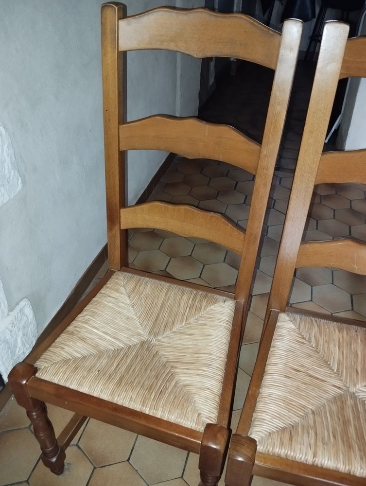 6 chaises en bois 100 Ch�tenois (88)