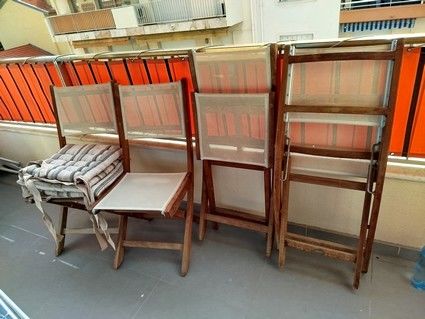 Lot de 4 chaises en bois 200 Cagnes-sur-Mer (06)