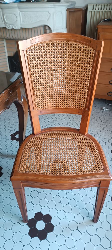 6 chaises cannees assorties � la salle � manger Louis XV 70 Montussan (33)