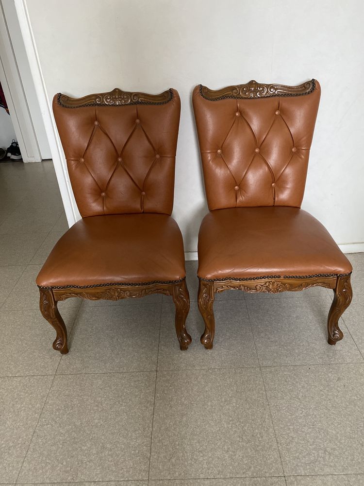 chaises capitonn�es 60� les deux 60 Cholet (49)