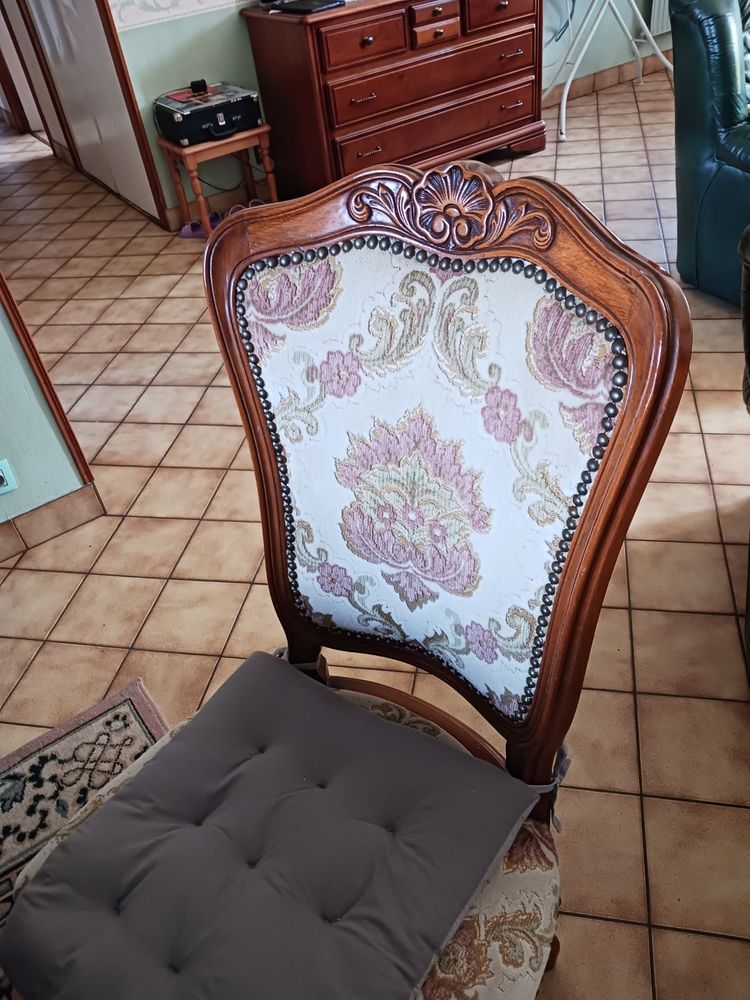CHAISES CAPITONNEES 50 Gien (45)