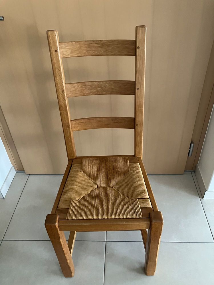 Lot de 6 chaises en ch�ne clair avec assise en paillage 100 Broxeele (59)