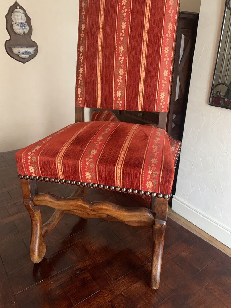 Lot de six chaises en ch�ne massif style Louis Philippe. 1500 Paris 17 (75)