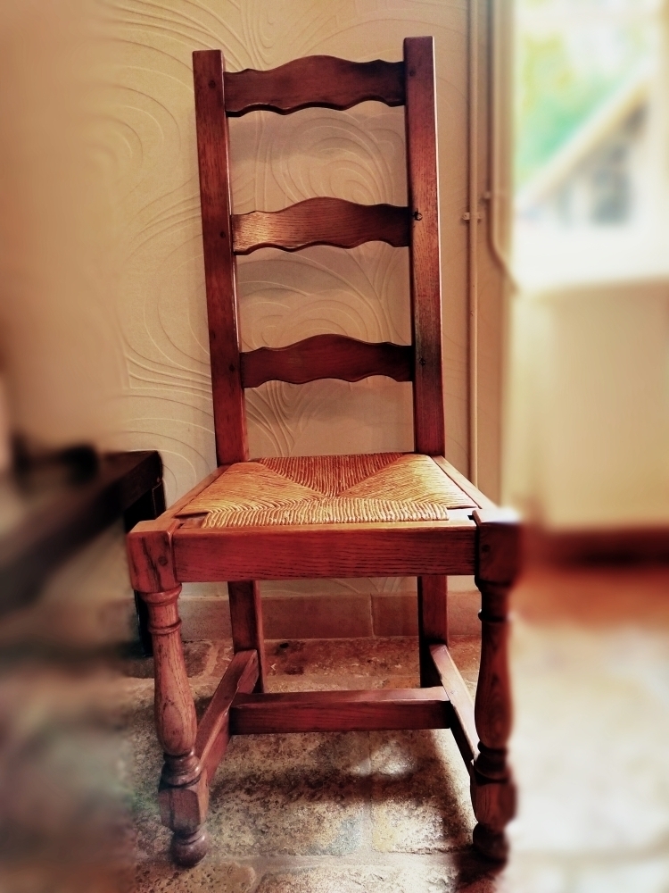 4 chaises ch�ne massif 120 Vannaire (21)