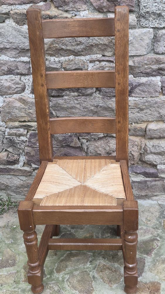 4 chaises en ch�ne massif avec assises en paille tress�e 0 Pl�h�del (22)