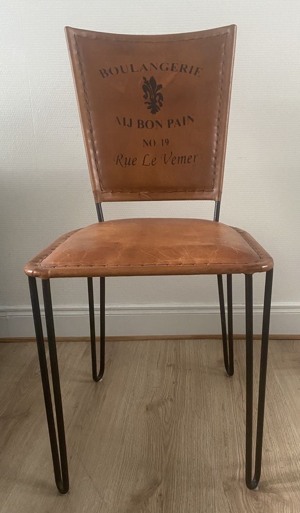 5 Chaises en cuir et m�tal 350 Versailles (78)