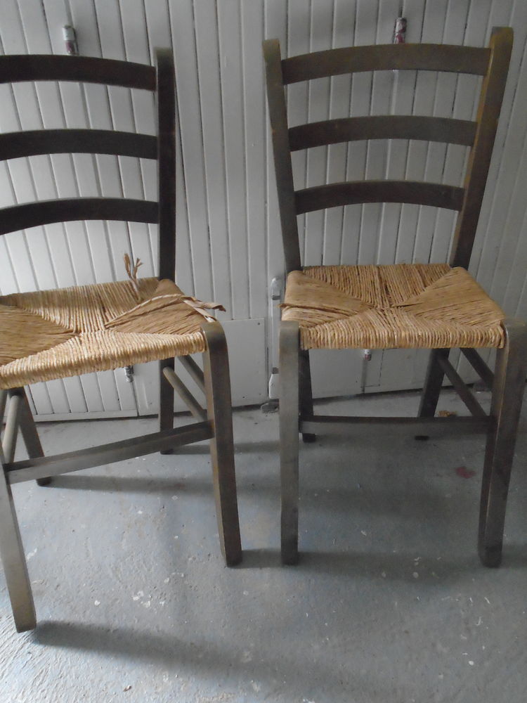 2 chaises de cuisine 20 Luçon (85)