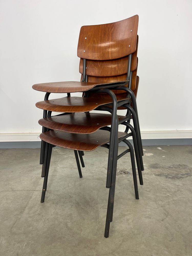 Lot de 4 Chaises d'�cole bois Ahrend ann�es 60 Pays-Bas 380 Lorient (56)