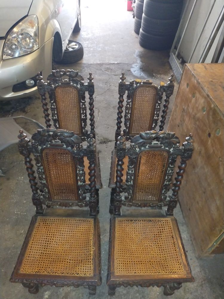 4 Chaises d'�poque � r�nover 40 Colombes (92)