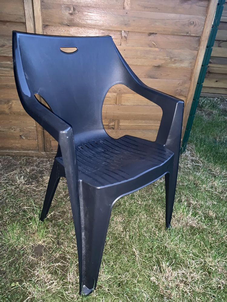 Lot de 6 chaises ext�rieures 70 Sainte-Marie-aux-Ch�nes (57)