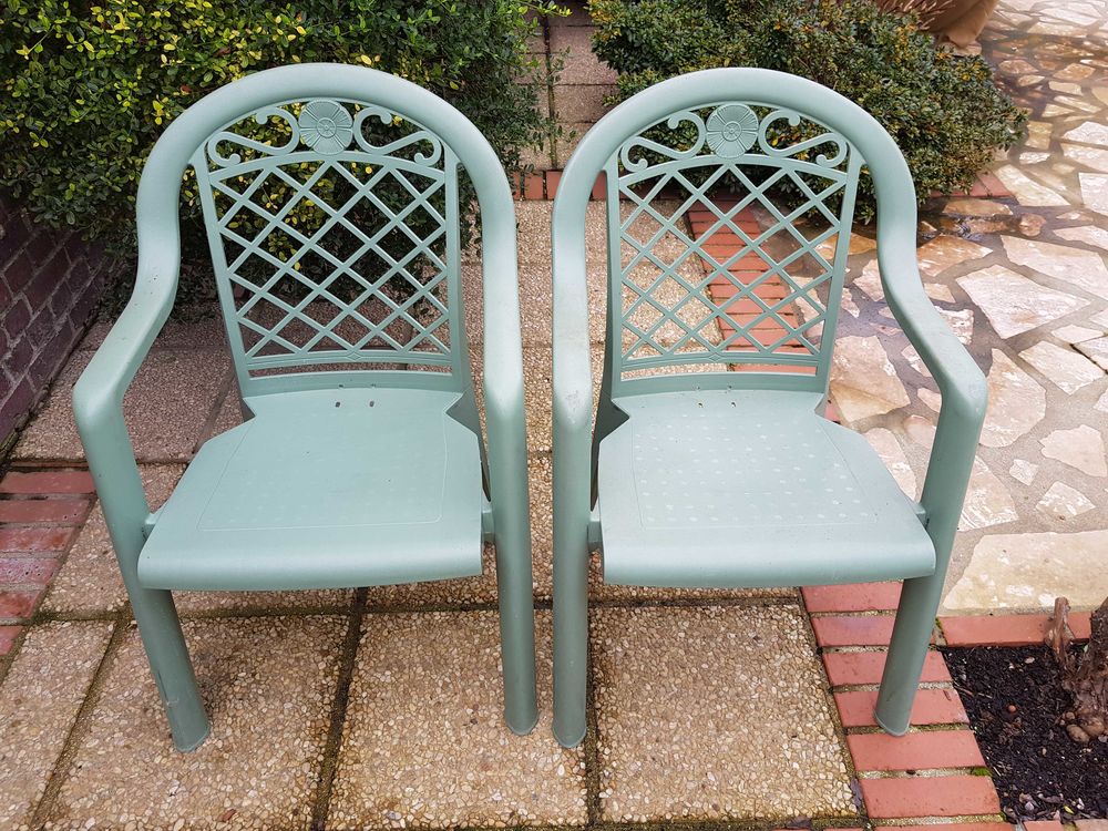 17 chaises fauteuils marque grosfilex 340 Pont-Sainte-Maxence (60)