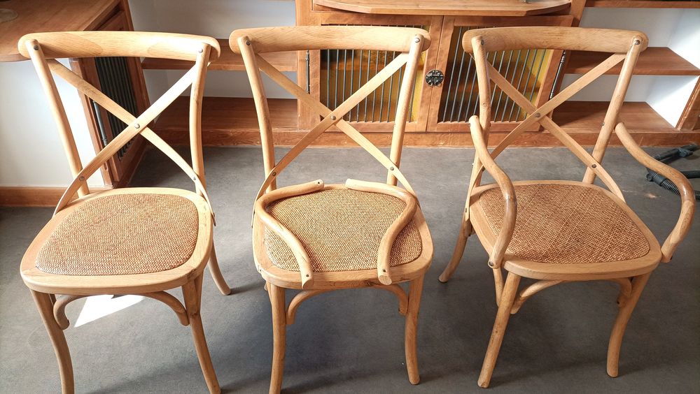 lot de 8 chaises/ Fauteuils 840 Albi (81)