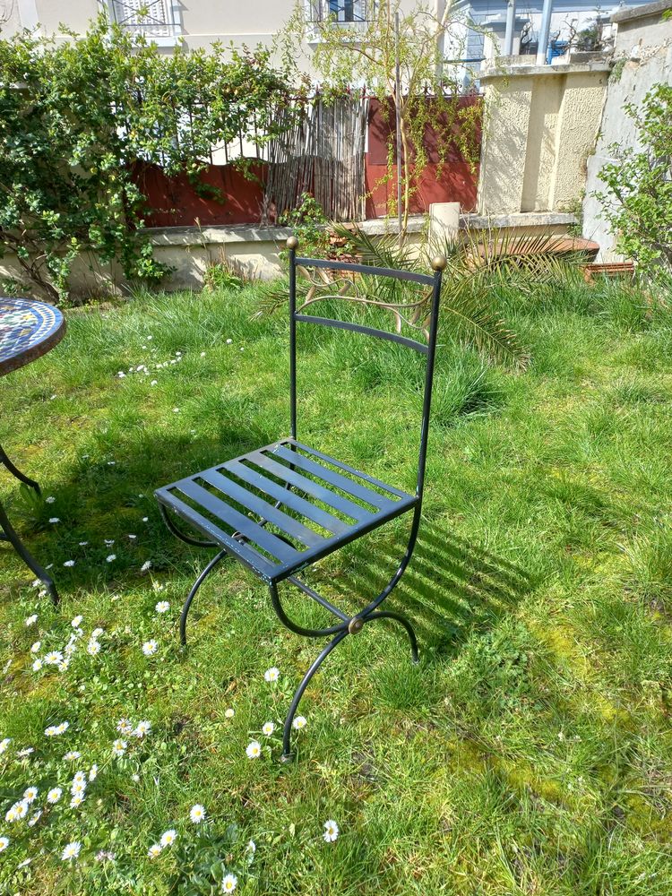 6 chaises en fer forg� 100 Neuilly-Plaisance (93)