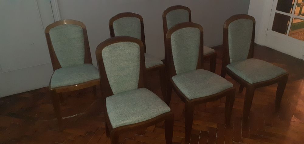 Chaises Gaston Poisson 600 Lille (59)