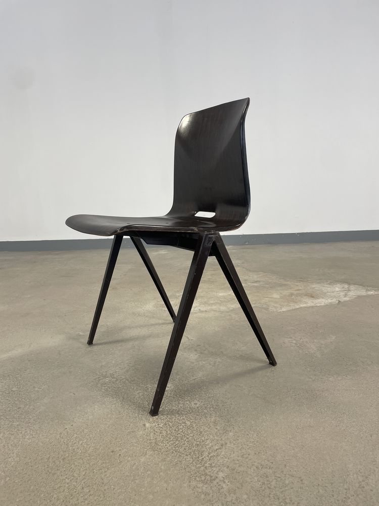  chaises Glavanitas S22 weng�  LIVRAISON POSSIBLE 120 Lorient (56)