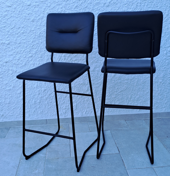 2 chaises hautes 60 Saintes (17)