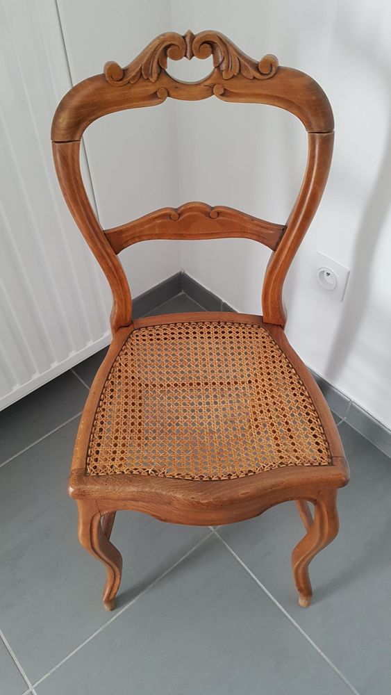 Chaises Louis Philippe 300 Thurins (69)