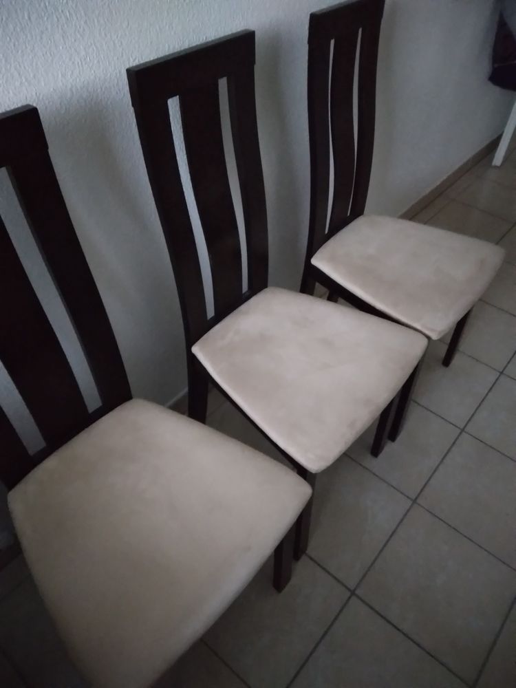 4 CHAISES NOIR ASSISE VELOUR BEIGE 50 Corneilla-del-Vercol (66)