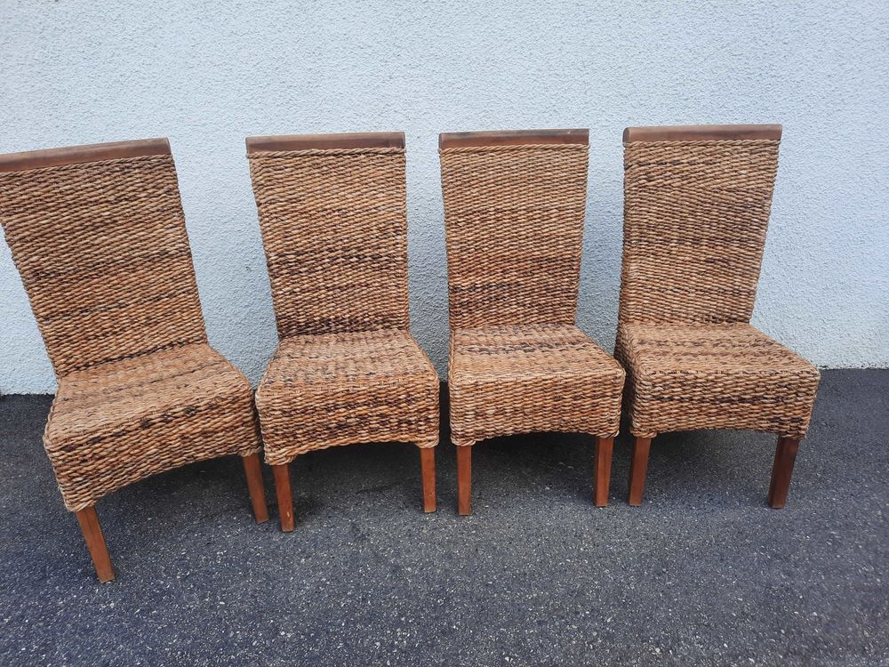Chaises en paille tress�e 60 Saint-F�lix (74)