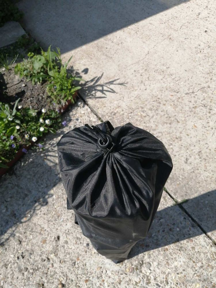 Chaises pliantes de camping �  avec porte-gobelet �  (prix d�gressif) 15 Bagneux (92)