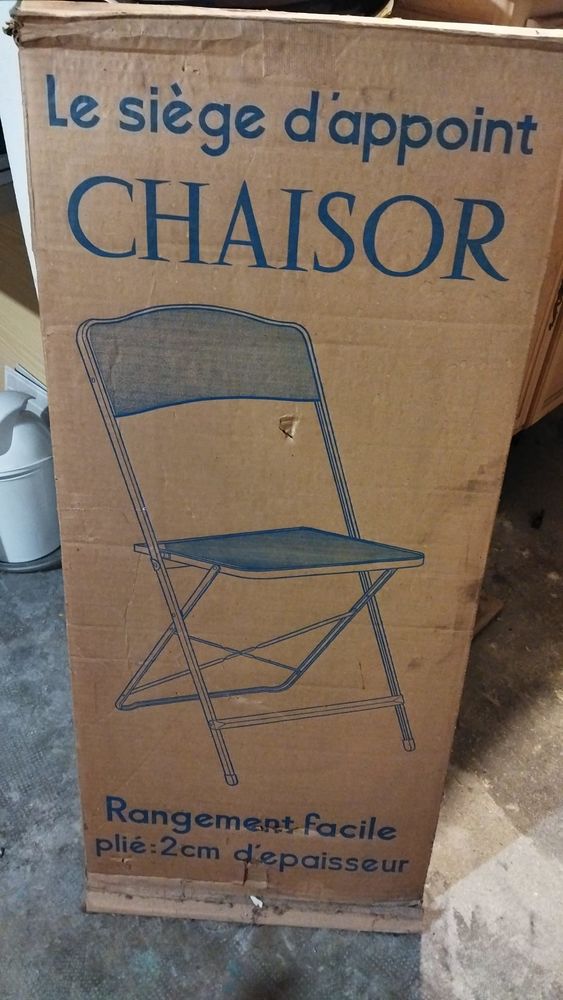 Chaises pliantes vintage- velour (Neuves-Emballage d'origine 75 Cachan (94)