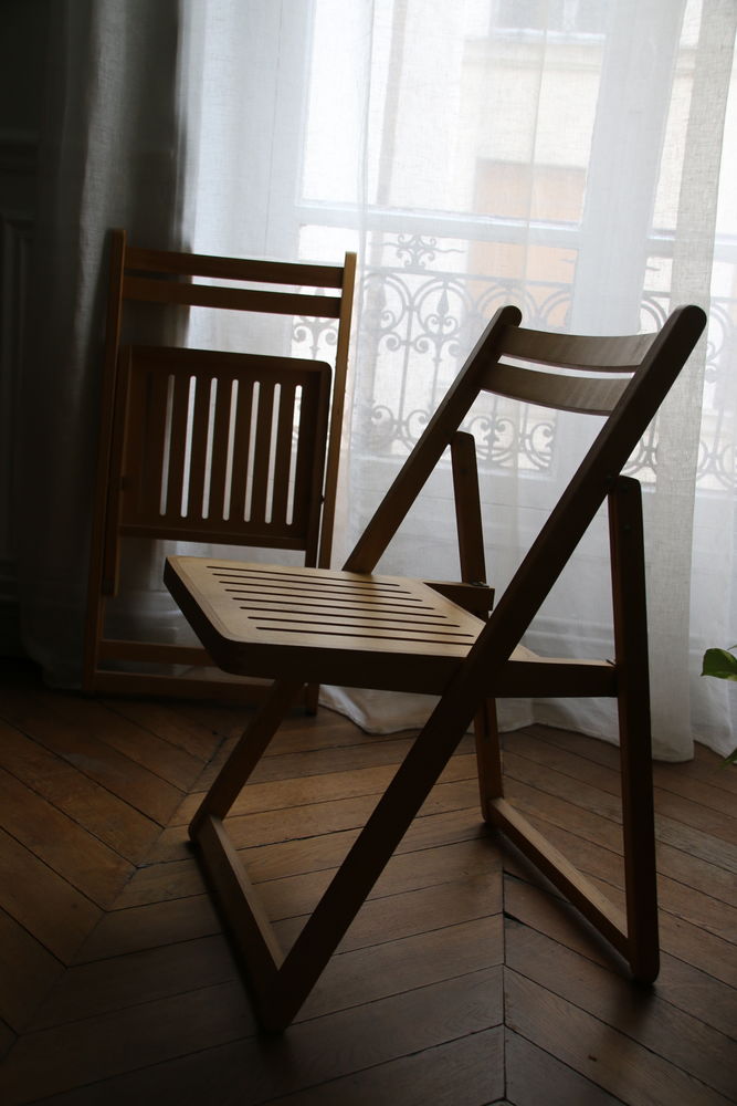 chaises pliantes 0 Paris 2 (75)