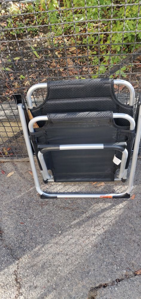 2 chaises pliantes 50 Mougins (06)