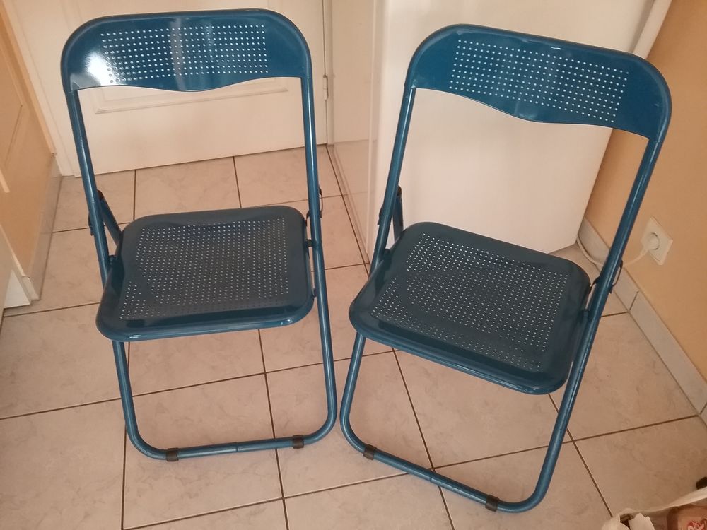 Lot de chaises pliantes 44 Courbevoie (92)