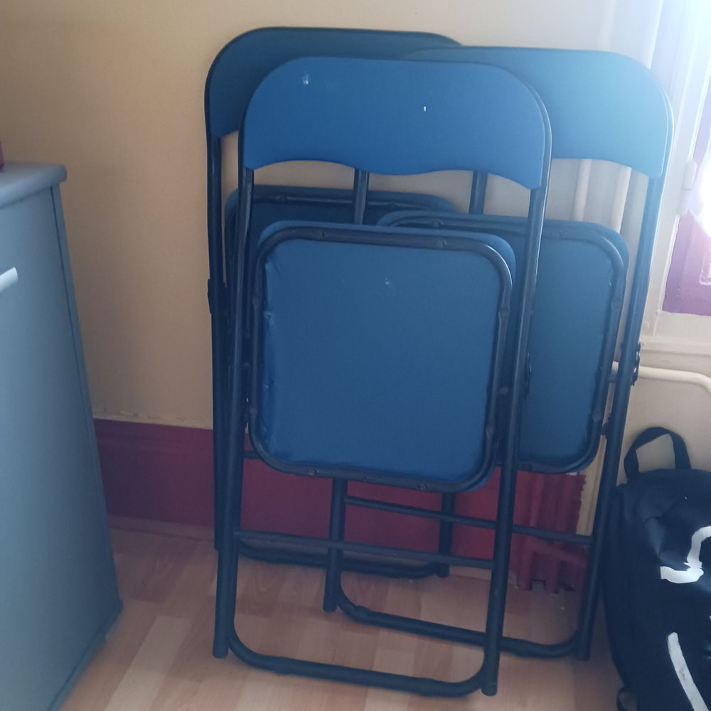 Lot de 3 chaises pliantes 6 Suresnes (92)