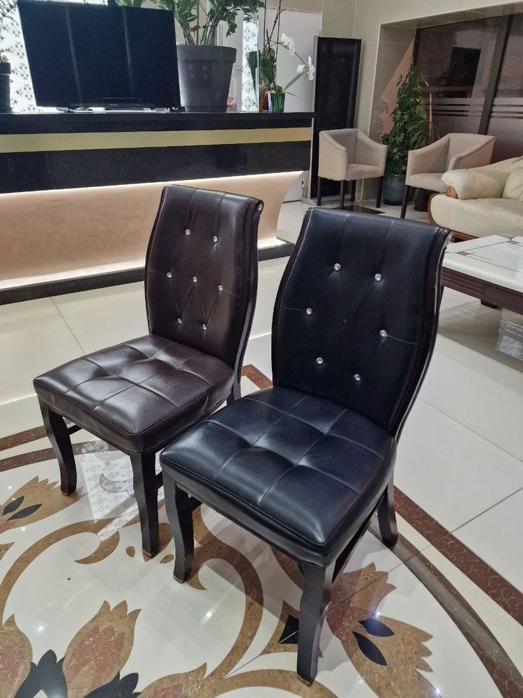 ? Lot de 35 chaises ? Prix d�gressifs ? 20 Saint-Quentin (02)