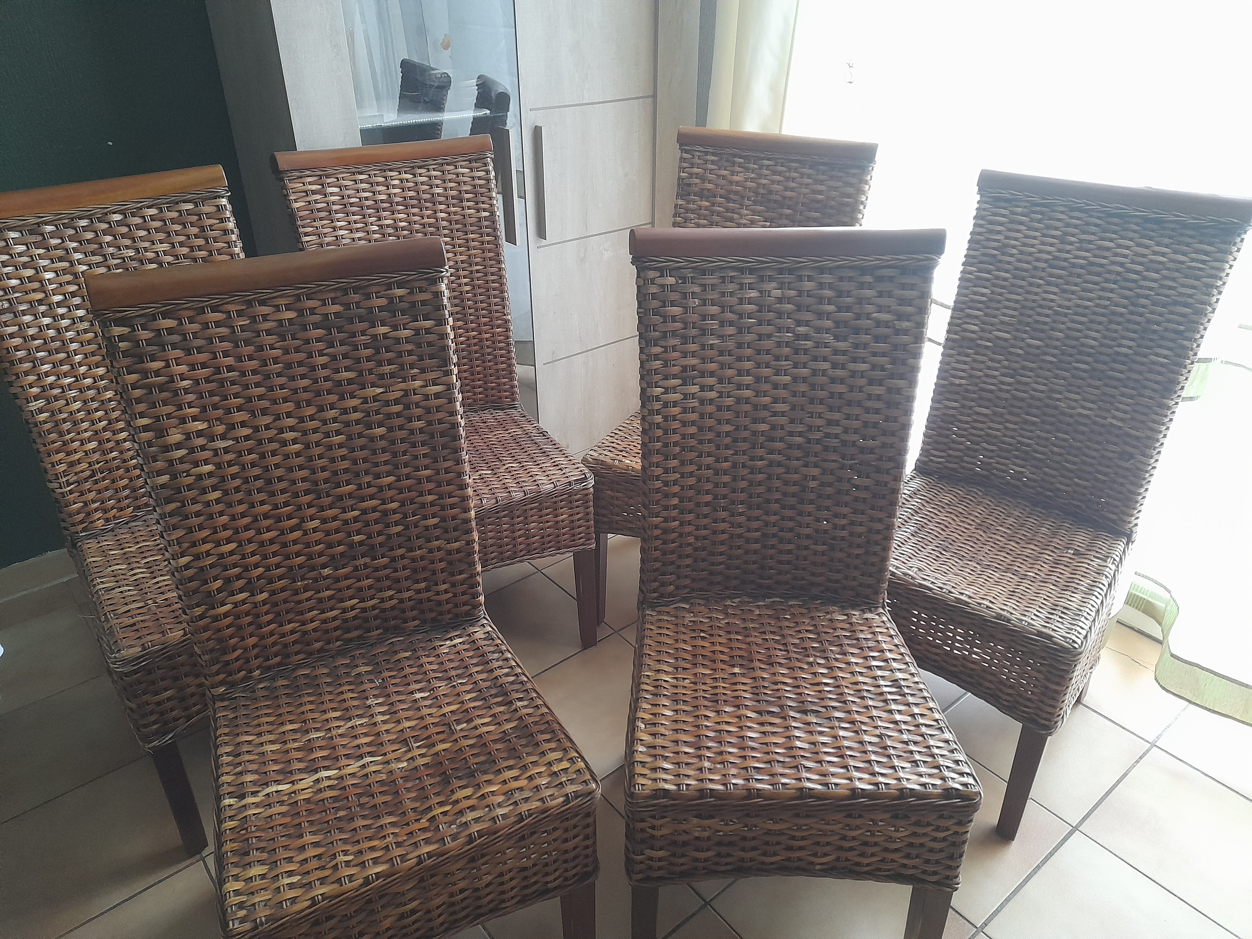 Chaises en rotin 240 Lescar (64)