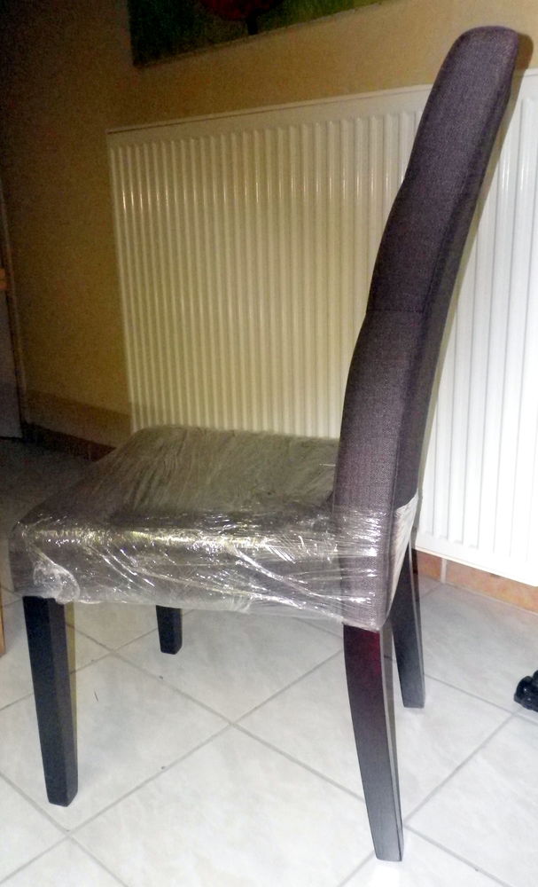 6 Chaises de salle � manger. 180 Varsberg (57)