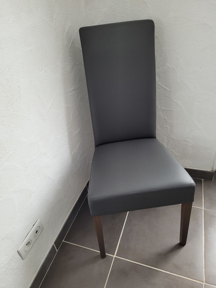 Chaises de salle � manger 270 Ferdrupt (88)