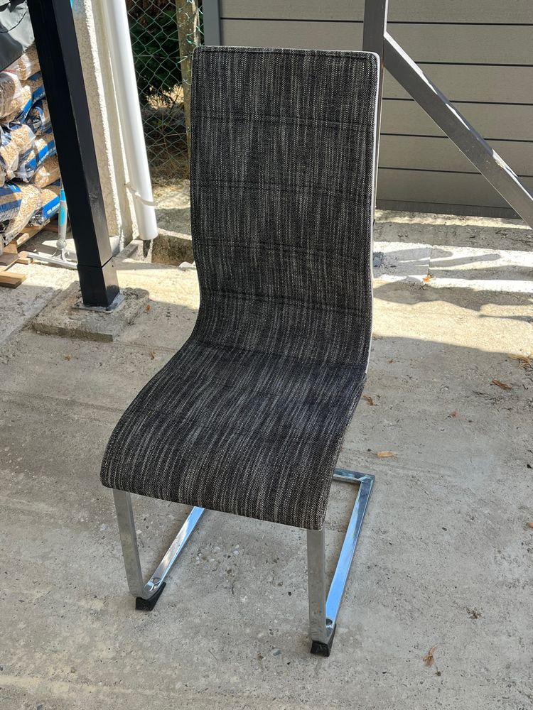 Lot 6 chaises Salle � manger 140 Abzac (33)