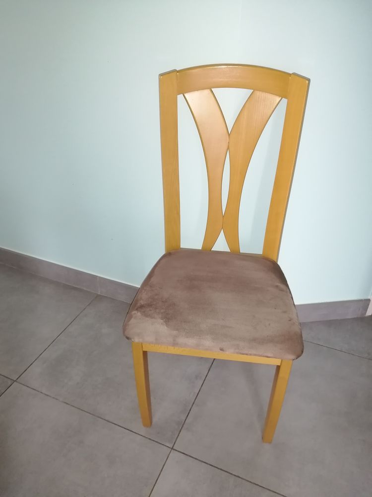 CHAISES   Salle � manger 80 Aubenas (07)