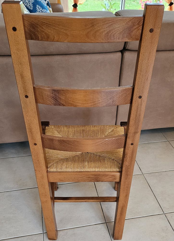 chaises salle � manger 0 Siorac-en-P�rigord (24)