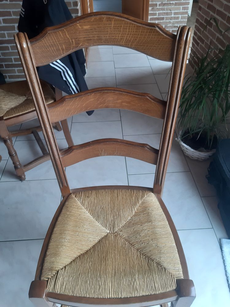 chaises salle a manger 45 Rebecques (62)