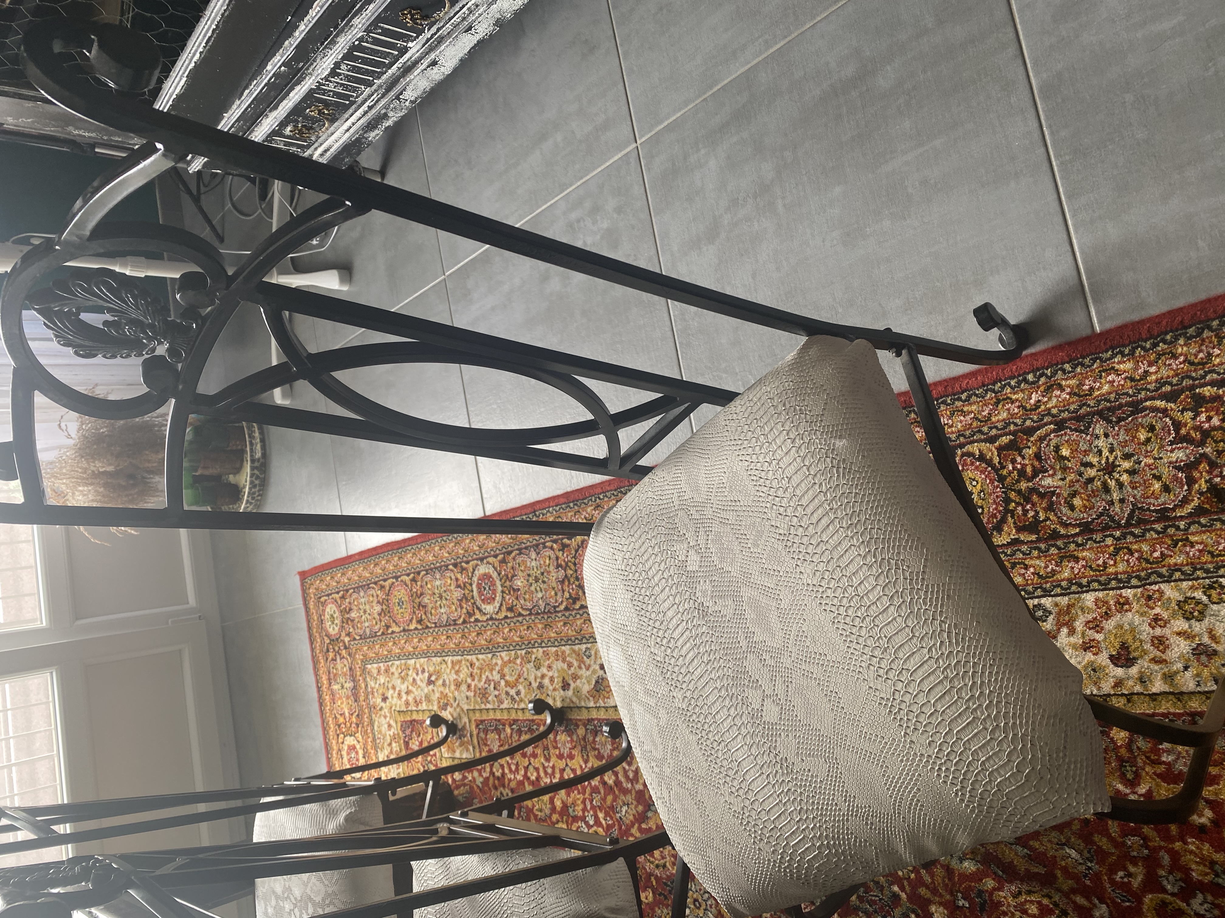 6 Chaises de salle � manger 90 Stuckange (57)