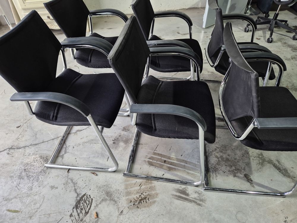 chaises salle de r�union(6pi�ces) 180 Longwy (54)