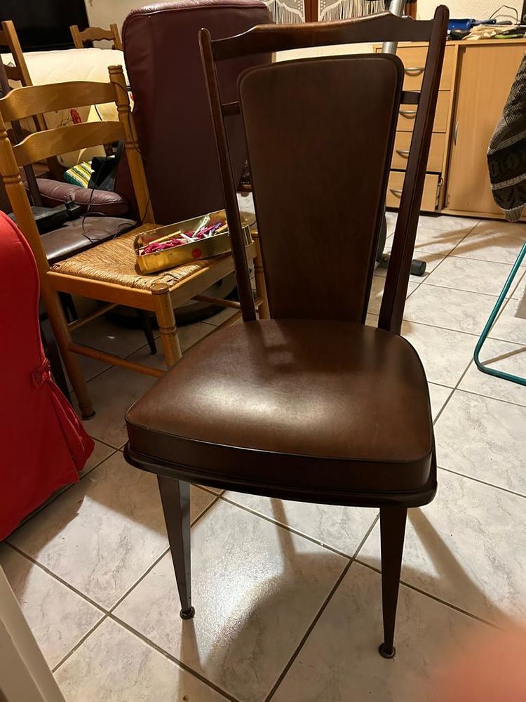 6 chaises de salon 120 Archamps (74)