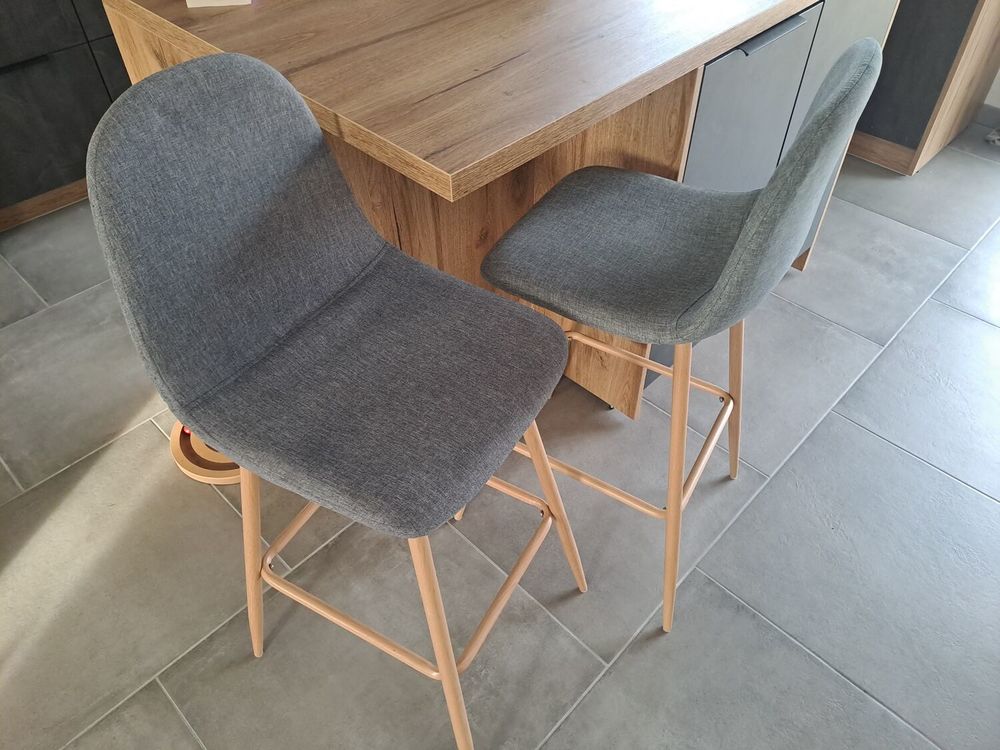 2 chaises de bar scandinave gris clair ? tr�s bon �tat 60 Su�vres (41)