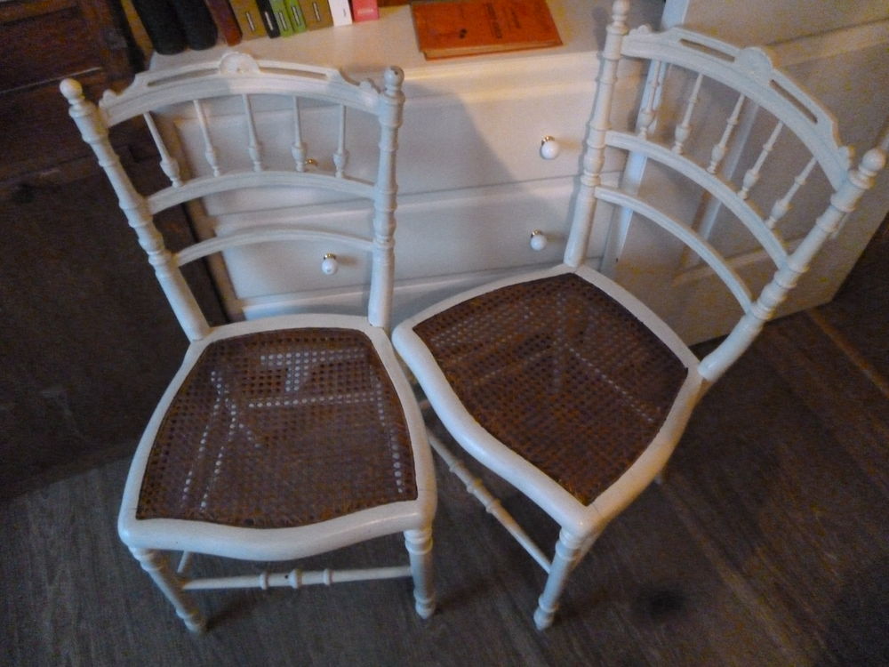 Chaises style 1900 90 La Feuillade (19)