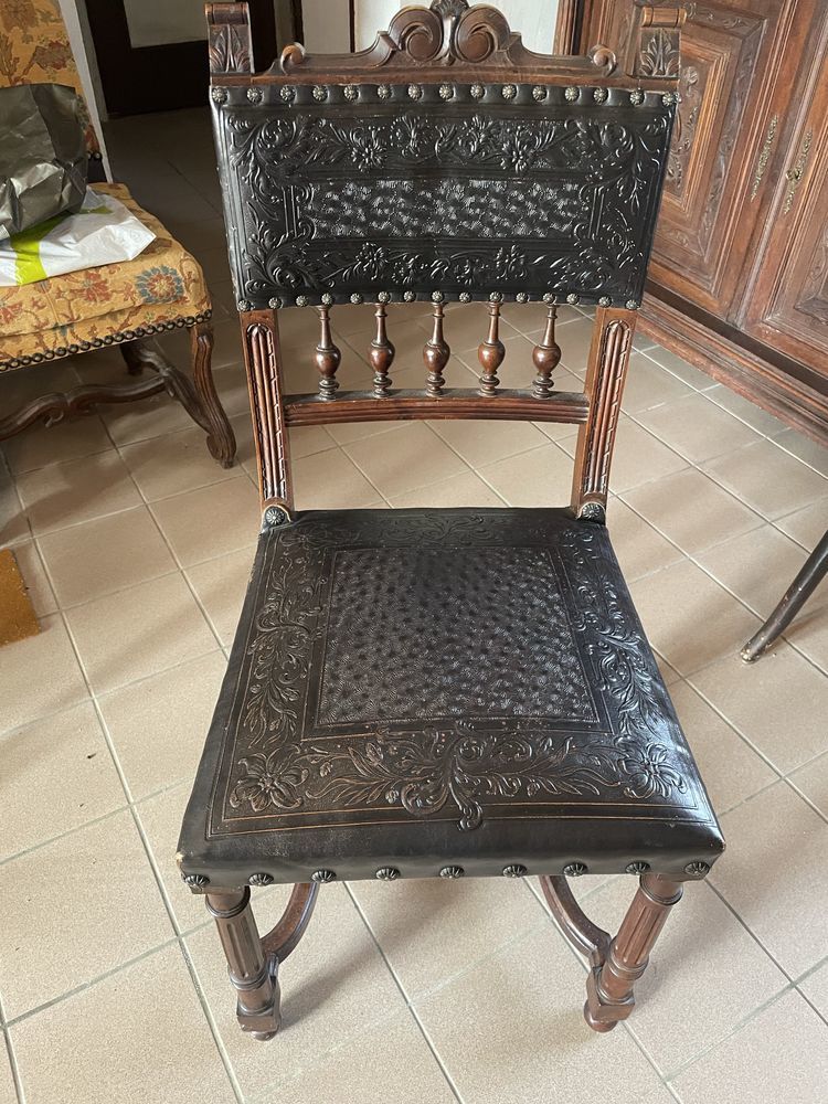 6 chaises style Henri 2 125 Saint-Lyphard (44)